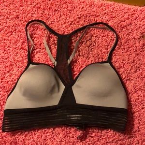 victoria’s secret mesh sports bra